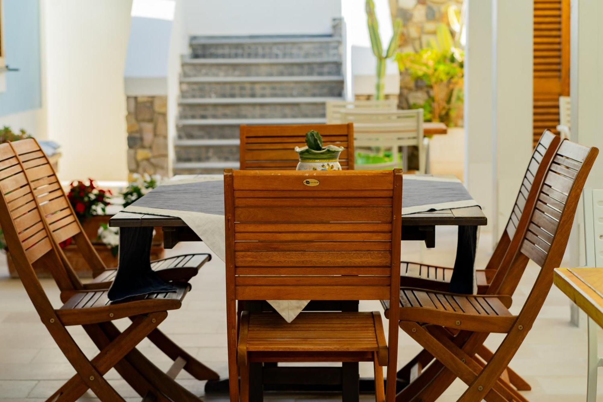 Villa Acacia ポンツァ エクステリア 写真